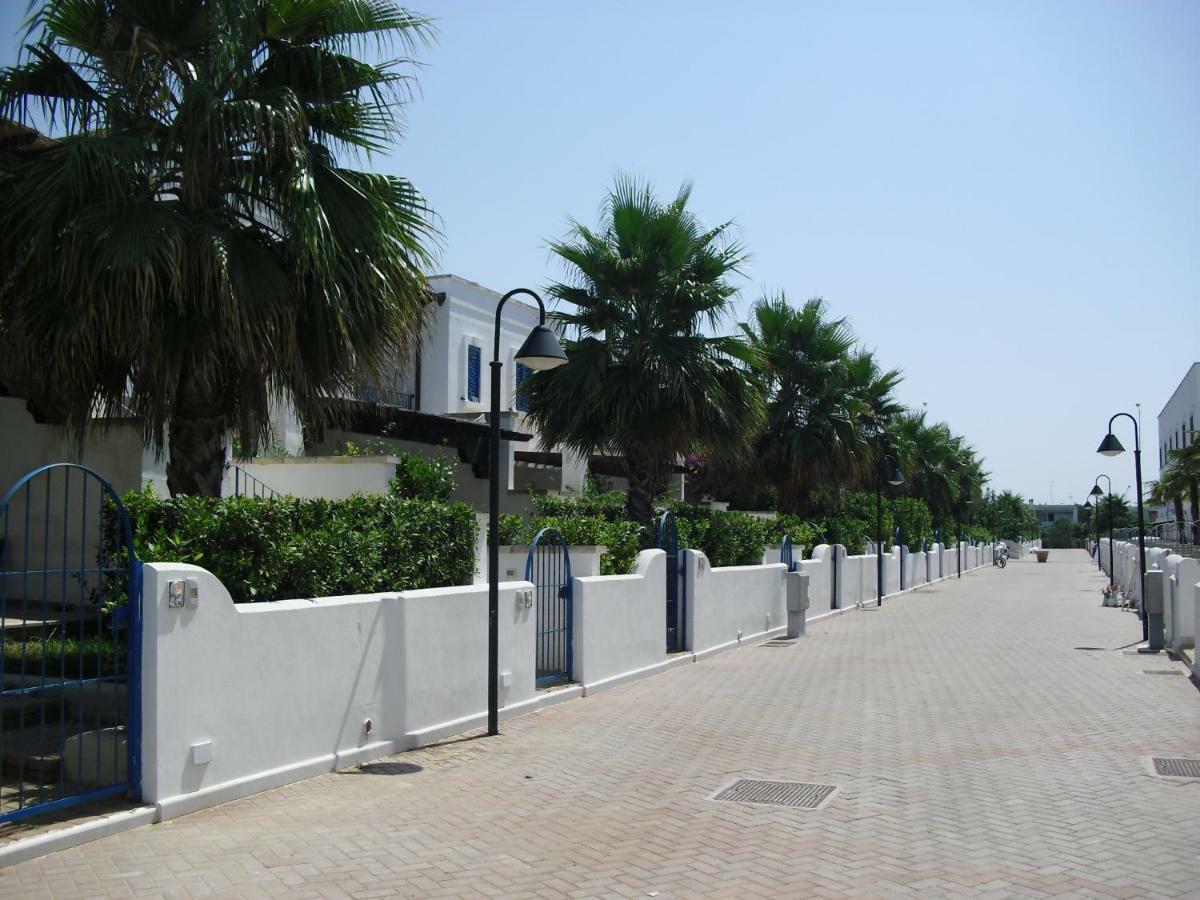 Villa In Villaggio Porto Cesareo Exterior foto